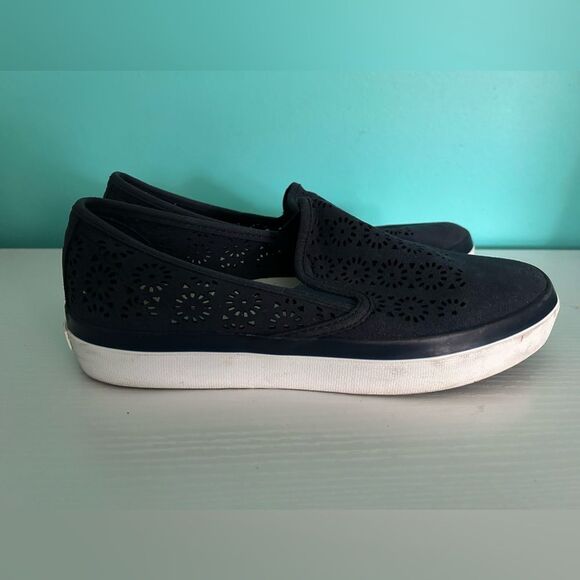 Sperry Seaside Perforated Sneakers Womens Size 9 Navy Suede Slip On - Picture 2 of 8